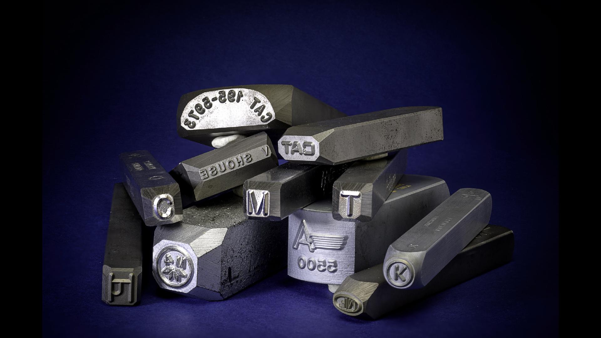 CMT-Hand Holders